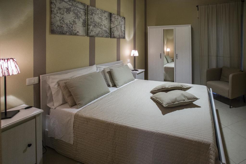 Stampace Apartments Cagliari Dış mekan fotoğraf